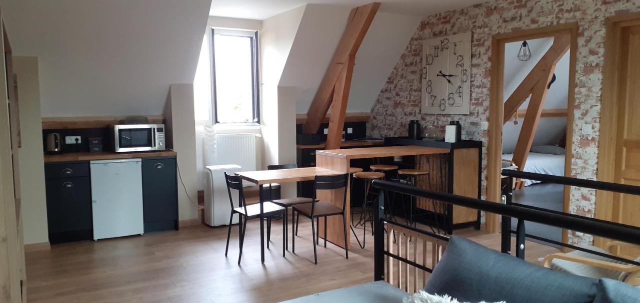 Au P'Tit Versailles Chatillon-Sur-Seine Ngoại thất bức ảnh